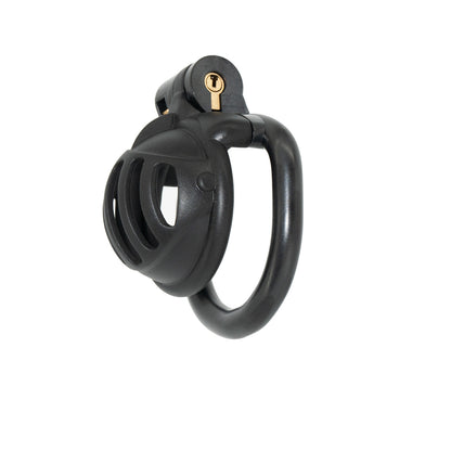 Knight helmet chastity lock